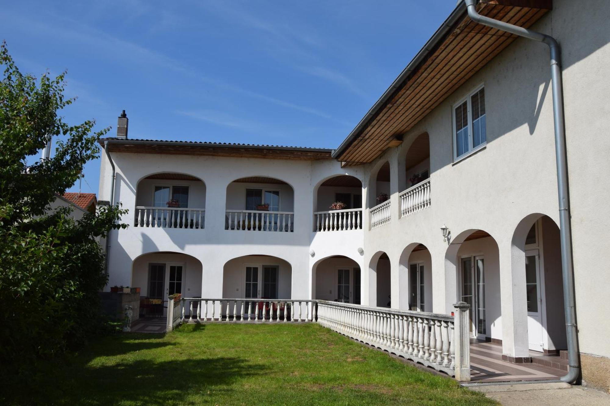 Appartmenthaus Rosenhof Podersdorf am See Eksteriør bilde